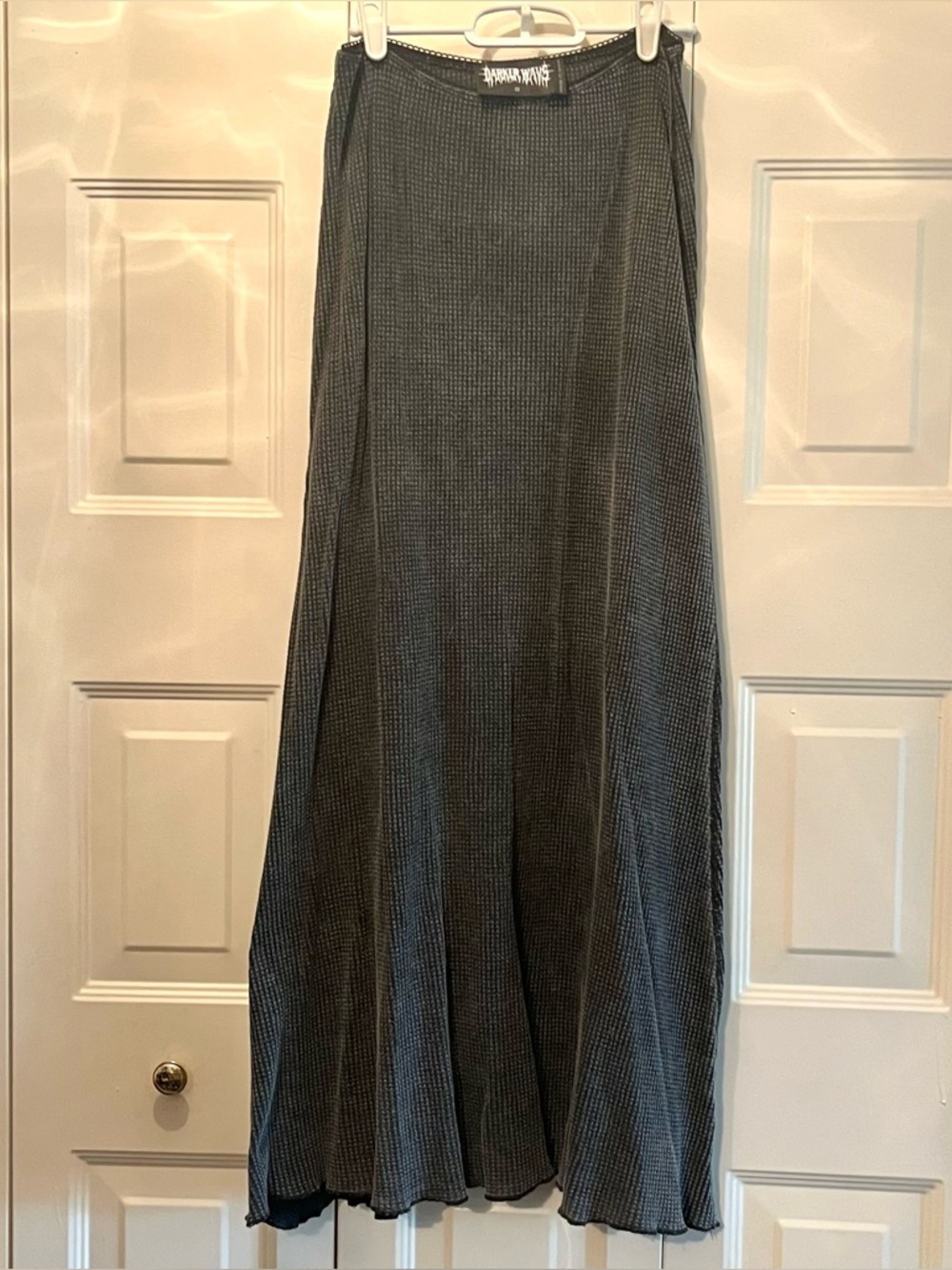 Darker Wavs gray thermal waffle knit maxi skirt small